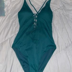 Cupshe one piece swimsuit